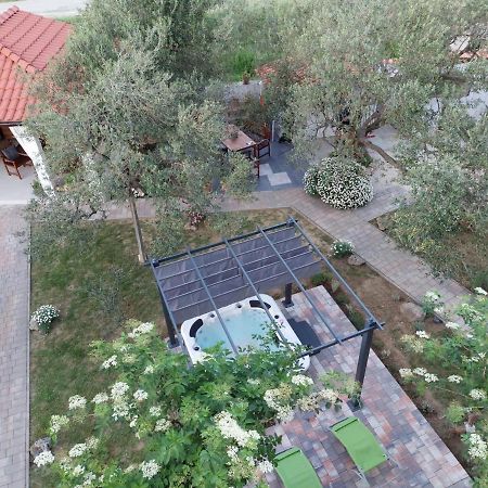 Apartments Leon 2 Банёл Экстерьер фото